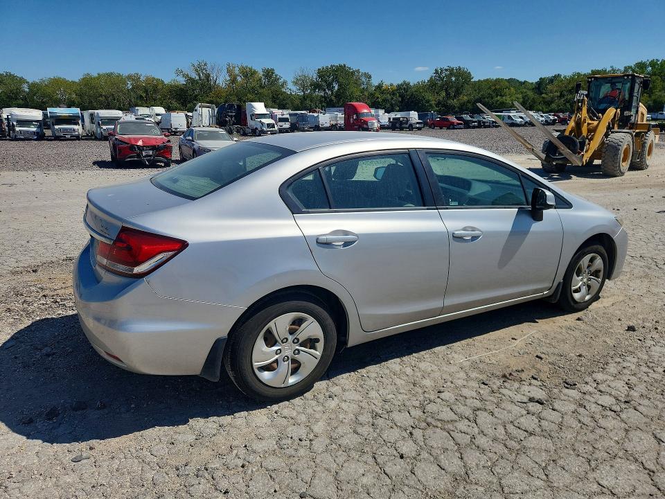 Снимка 3 от търг – 2013 HONDA CIVIC с VIN 19XFB2F5XDE041154