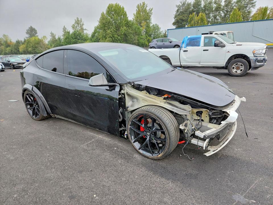 Фото 4 с аукциона – 2023 TESLA MODEL Y с VIN 7SAYGDEF7PF813708