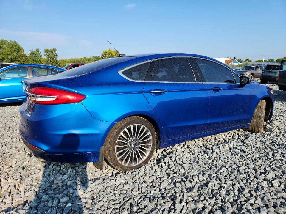 Photo 3 from auction – 2017 FORD FUSION with VIN 3FA6P0HD8HR262959