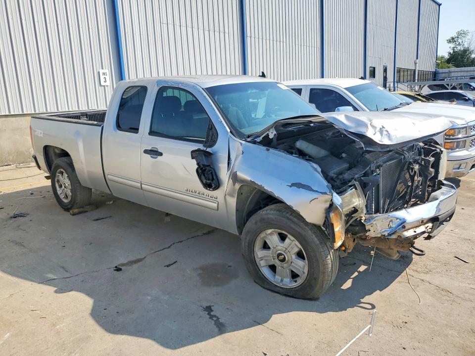 Photo 4 from auction – 2012 CHEVROLET SILVERADO with VIN 1GCRKSE71CZ137564