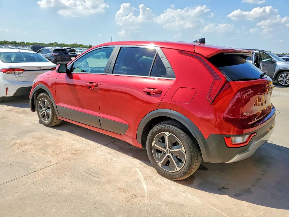 Photo 2 from auction – 2026 KIA NIRO with VIN KNDCP3LE7T5322983