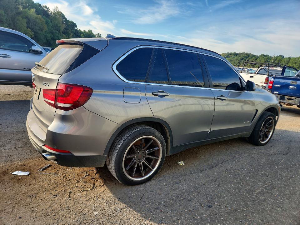 صورة رقم 3 من المزاد - 2015 BMW X5 مع VIN 5UXKR2C54F0H35866