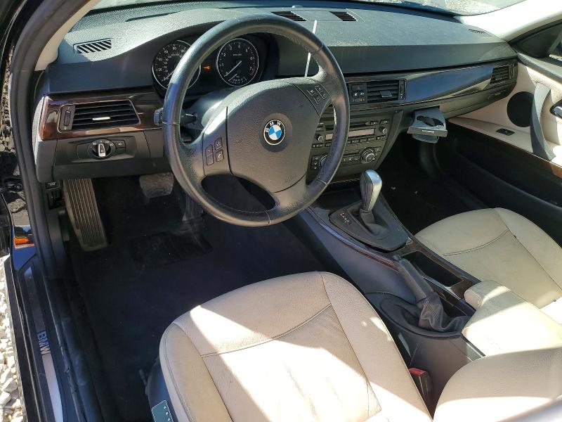 Photo 8 from auction – 2011 BMW 328 with VIN WBAPH5G54BNM83338