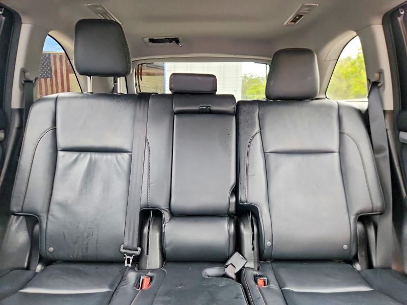 Photo 10 from auction – 2015 TOYOTA HIGHLANDER with VIN 5TDJKRFH2FS149967