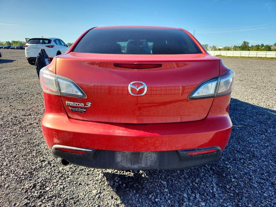 Foto 6 de la subasta – 2010 MAZDA 3 con VIN JM1BL1SF3A1135007