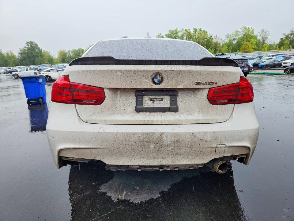 Photo 6 from auction – 2018 BMW 340 with VIN WBA8B3C56JK384553