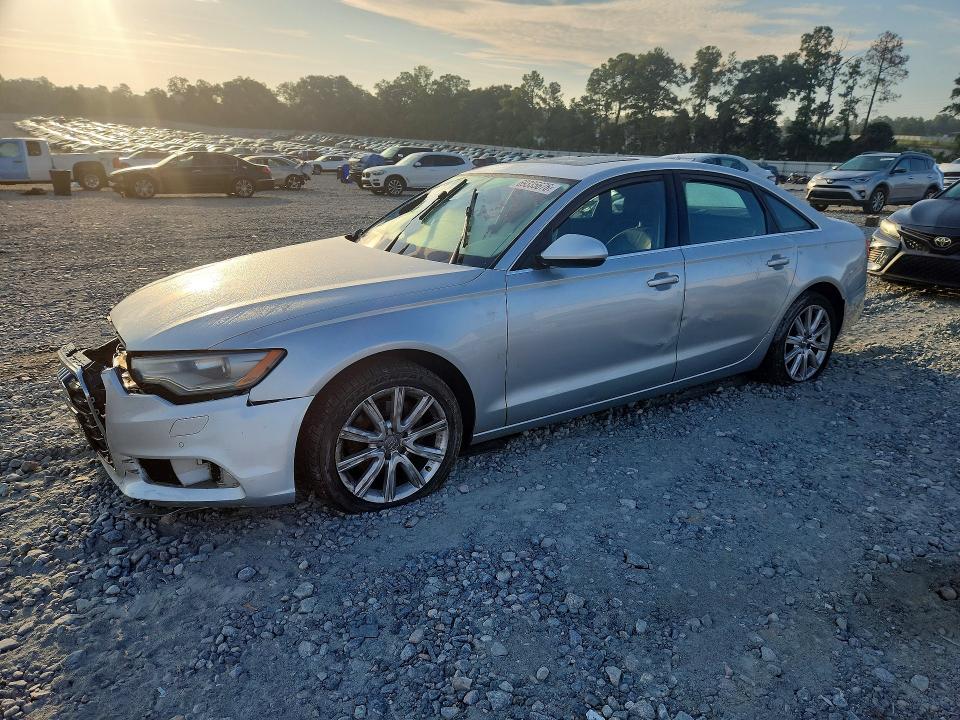 AUDI A6 2013 с VIN WAUGFAFC8DN133700 - Фото с аукциона