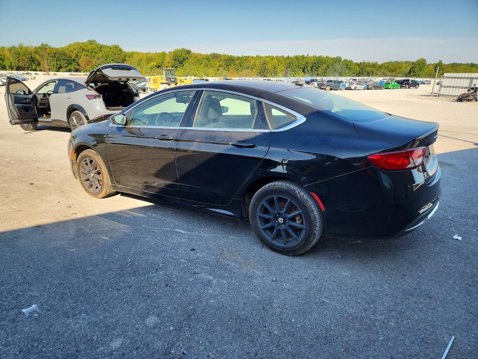Photo 2 from auction – 2015 CHRYSLER 200 with VIN 1C3CCCAB8FN635392