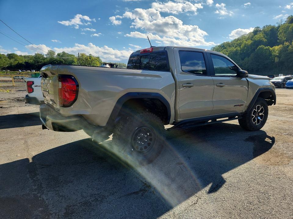Photo 3 from auction – 2024 GMC CANYON with VIN 1GTP6EEK3R1129197