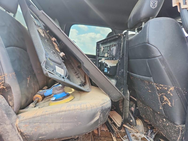 Photo 10 from auction – 2017 RAM 2500 with VIN 3C6TR5EJ8HG720484