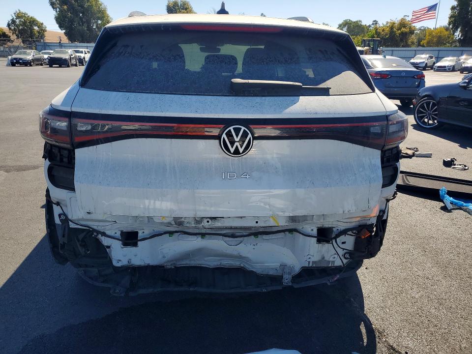 Photo 6 from auction – 2022 VOLKSWAGEN ID.4 with VIN WVGRMPE26NP072362