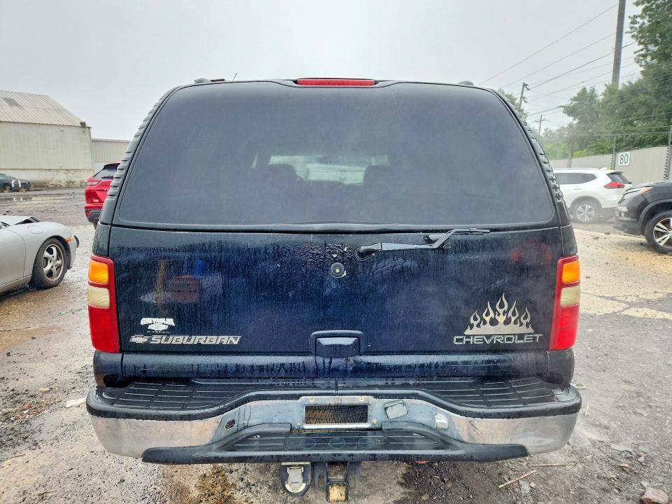 Photo 6 from auction – 2001 CHEVROLET SUBURBAN with VIN 3GNFK16T51G241861