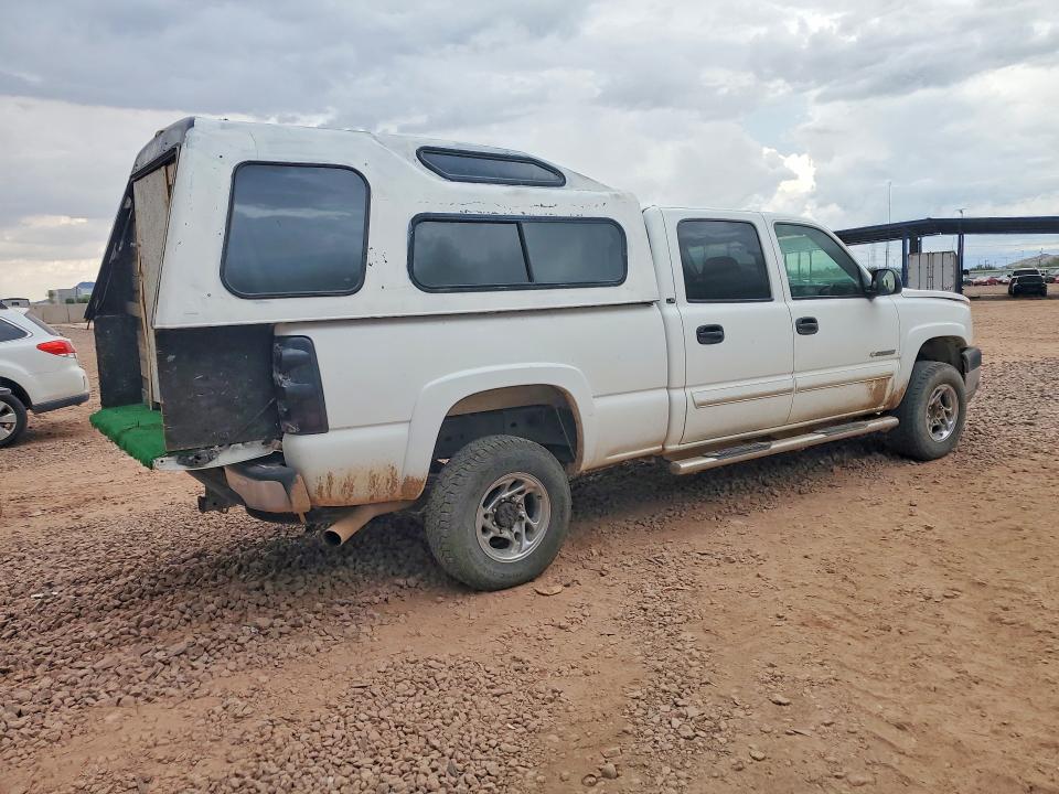 Photo 3 from auction – 2003 CHEVROLET SILVERADO with VIN 1GCHC23U63F194247