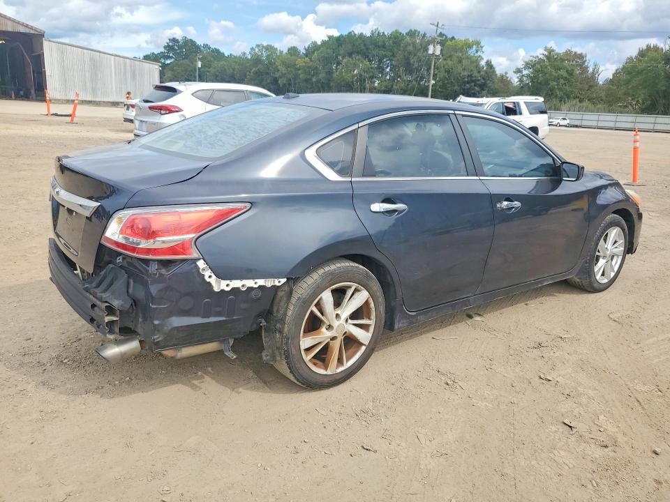 Photo 3 from auction – 2015 NISSAN ALTIMA with VIN 1N4AL3AP0FC434456
