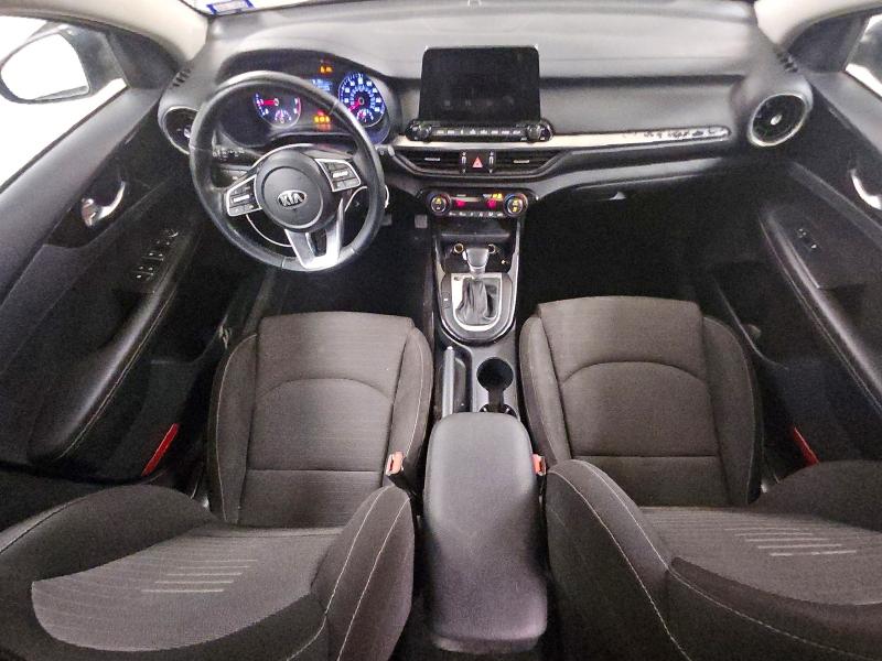 Foto 8 de la subasta – 2019 KIA FORTE con VIN 3KPF34AD8KE039911