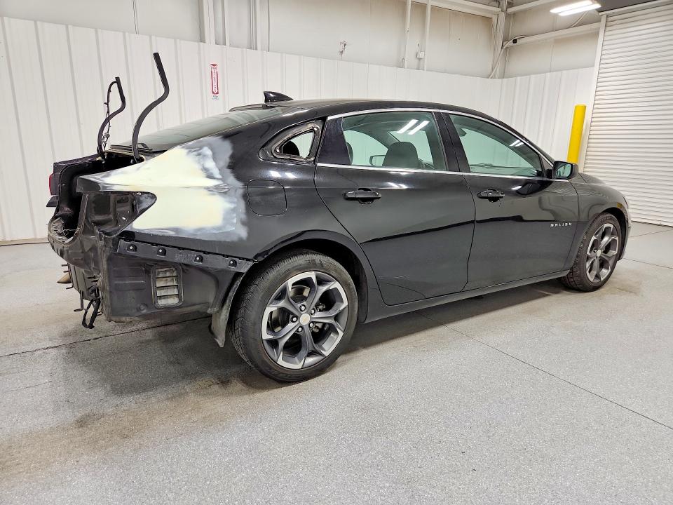 Photo 3 from auction – 2023 CHEVROLET MALIBU with VIN 1G1ZD5ST3PF132377