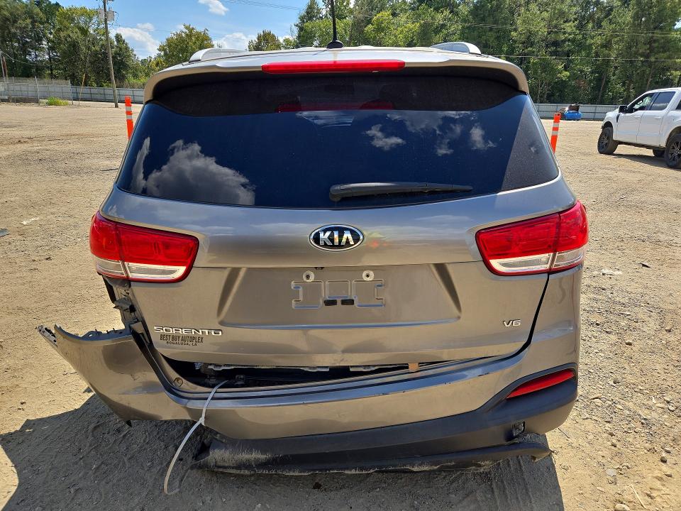 Photo 6 from auction – 2017 KIA SORENTO with VIN 5XYPGDA5XHG189760