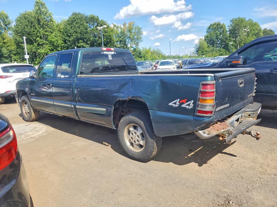 Photo 2 from auction – 2002 CHEVROLET SILVERADO with VIN 1GCEK19T02E249620