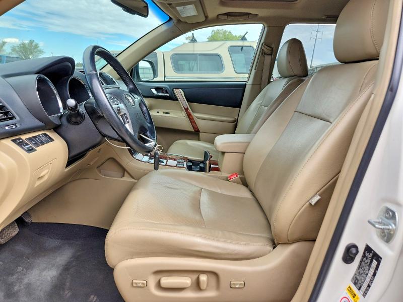 Photo 7 from auction – 2013 TOYOTA HIGHLANDER with VIN 5TDDK3EH6DS259610