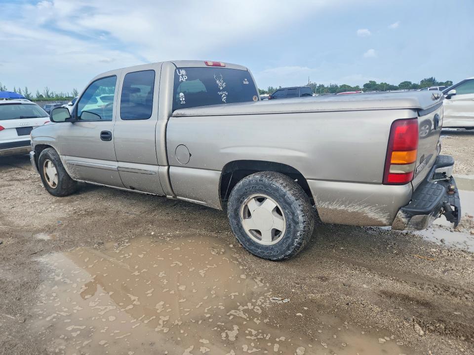 Photo 2 from auction – 2003 GMC NEW SIERRA with VIN 2GTEC19V031330098