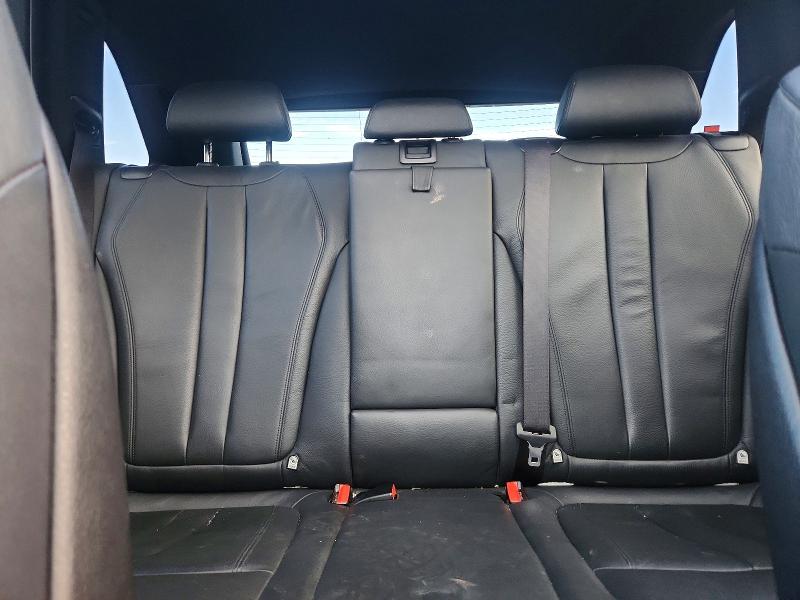 Foto 10 de la subasta – 2014 BMW X5 con VIN 5UXKR0C54E0C24869