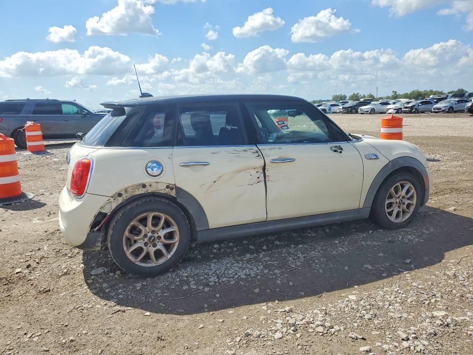 Снимка 3 от търг – 2015 MINI COOPER с VIN WMWXU3C57F2B56996