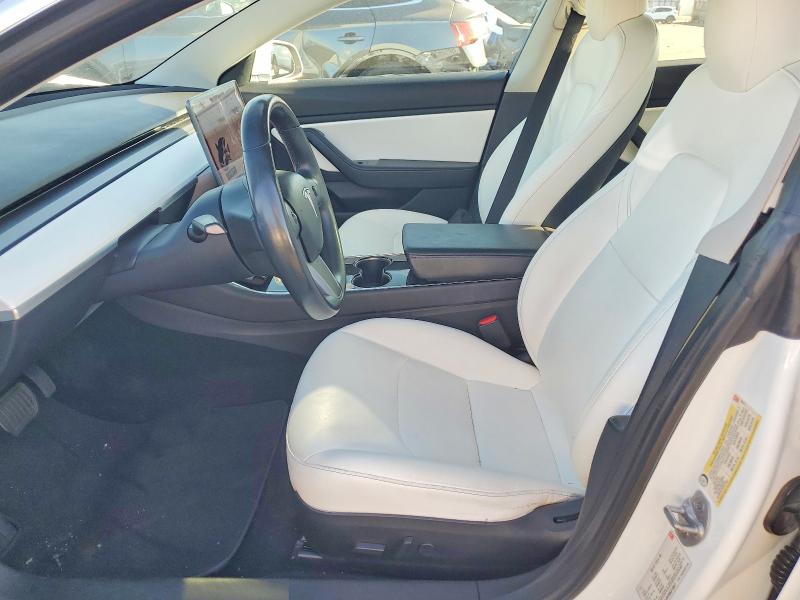 Снимка 7 от търг – 2018 TESLA MODEL 3 с VIN 5YJ3E1EB8JF135471