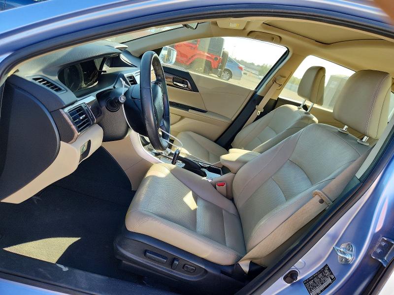 Photo 7 from auction – 2017 HONDA ACCORD with VIN JHMCR6F58HC020286