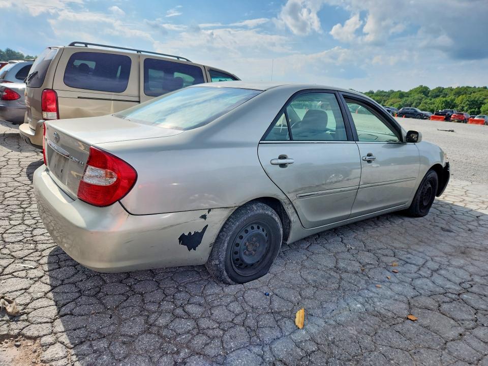 Photo 3 from auction – 2004 TOYOTA CAMRY with VIN 4T1BE30K24U295089