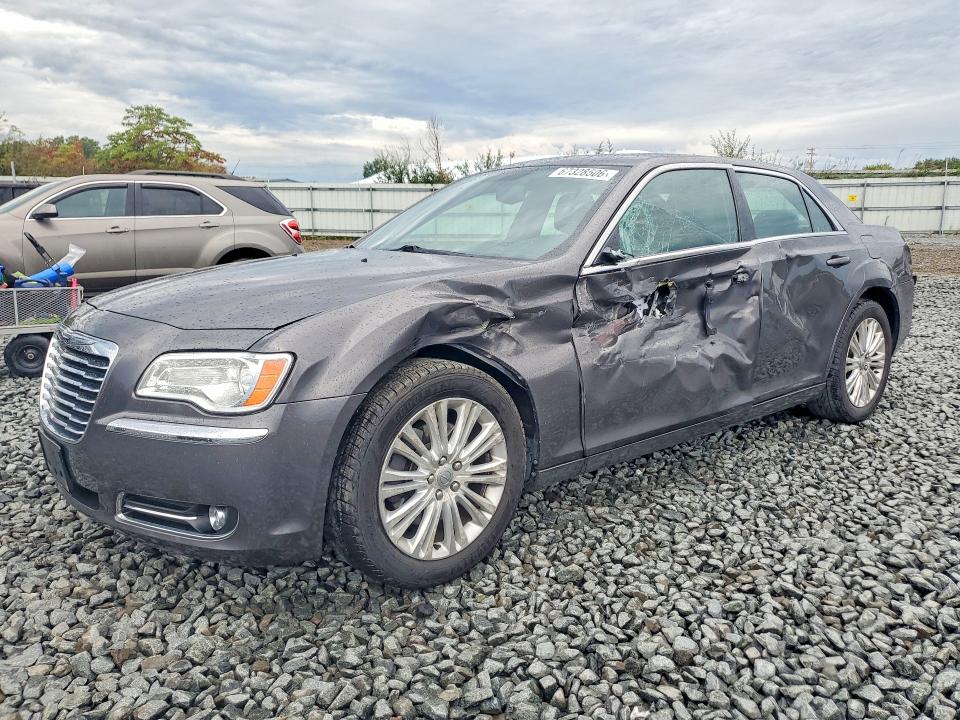 2013 CHRYSLER 300 - Търг №67328506