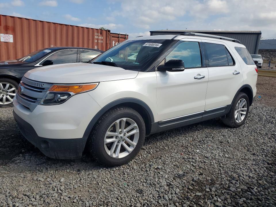 FORD EXPLORER 2015 с VIN 1FM5K7D80FGA17823 - Снимка от търг