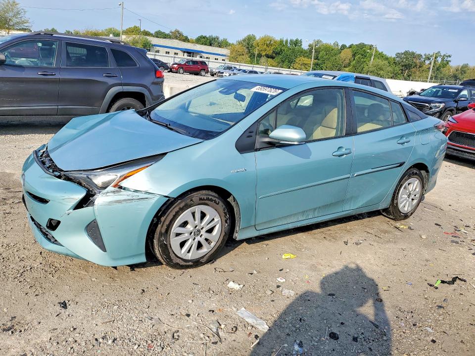 Снимка 1 от търг – 2017 TOYOTA PRIUS с VIN JTDKBRFU4H3034020