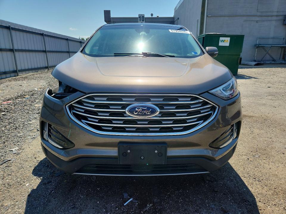 Photo 5 from auction – 2019 FORD EDGE with VIN 2FMPK4K95KBB34852