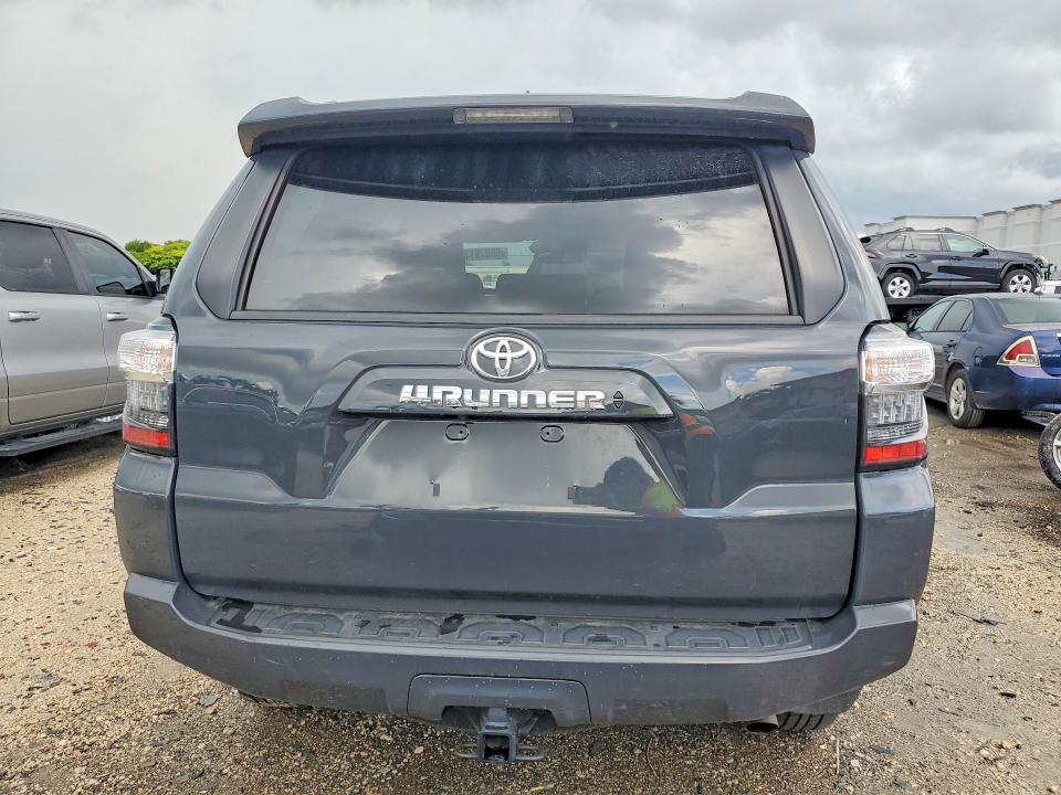 Photo 6 from auction – 2024 TOYOTA 4RUNNER with VIN JTEEU5JR8R5312891