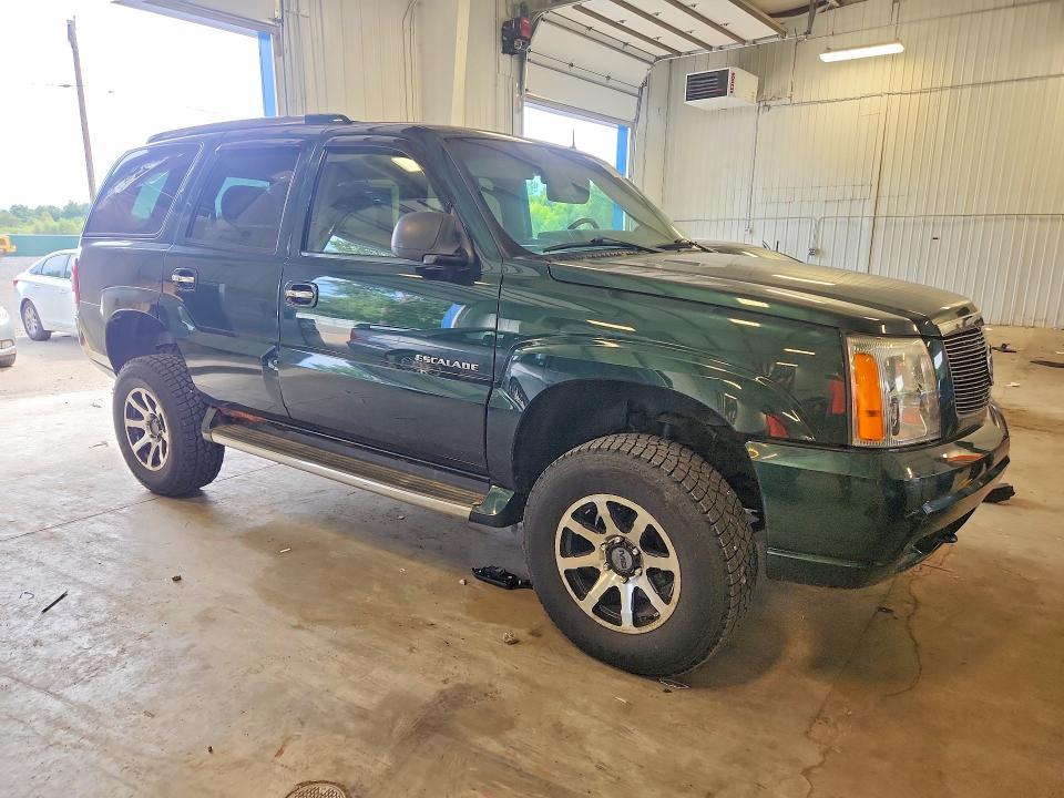 Photo 4 from auction – 2002 CADILLAC ESCALADE with VIN 1GYEK63NX2R174760