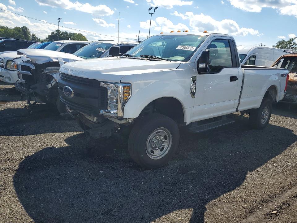 FORD F250 2019 with VIN 1FTBF2B60KEG62672 - Photo from auction