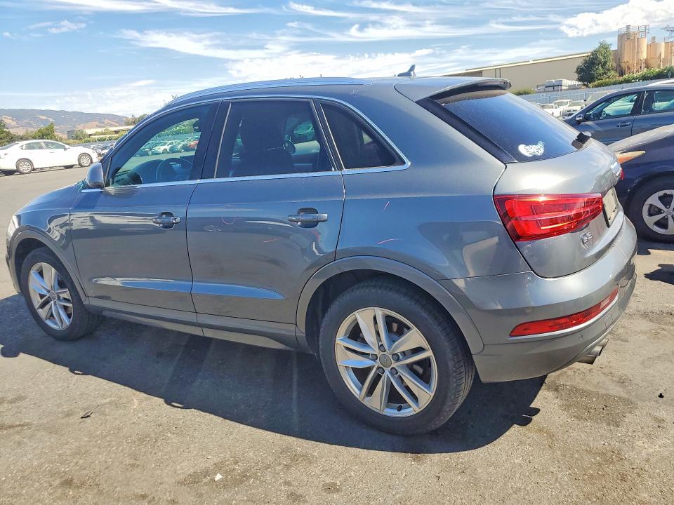 Photo 2 from auction – 2016 AUDI Q3 with VIN WA1BFCFS7GR013670