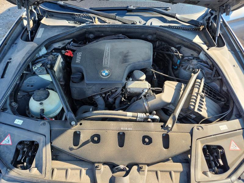 Photo 11 from auction – 2012 BMW 528 with VIN WBAXH5C52CDW09757