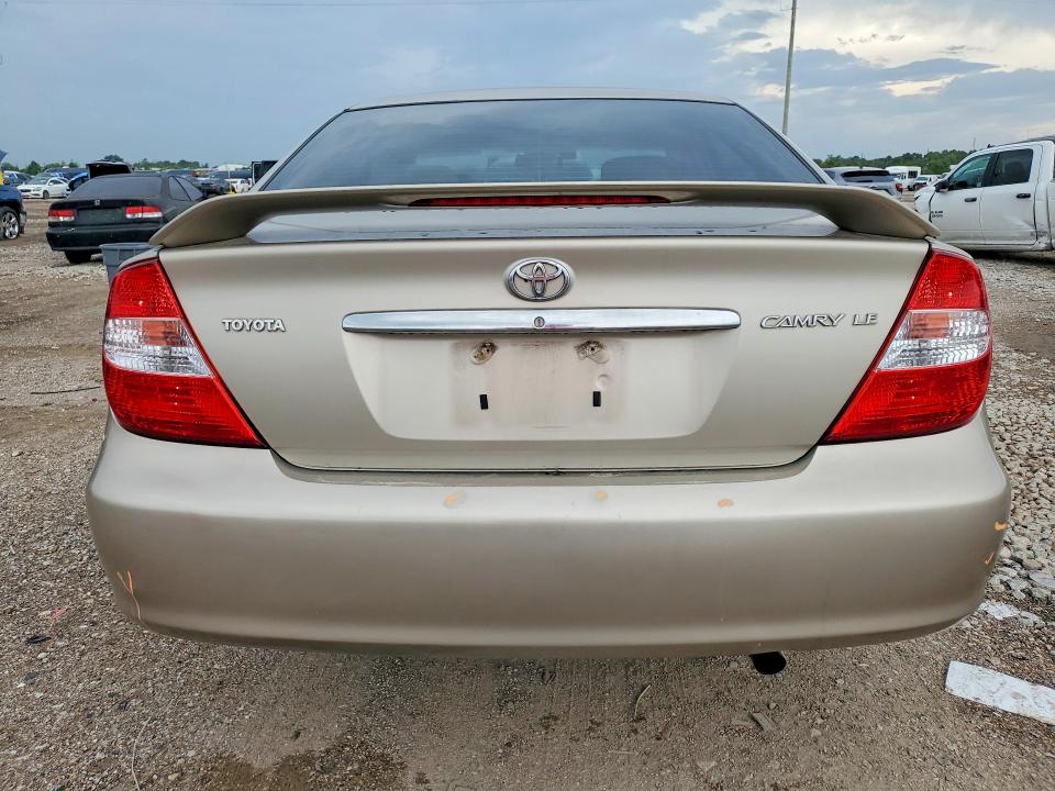Photo 6 from auction – 2004 TOYOTA CAMRY with VIN 4T1BE32K54U330625