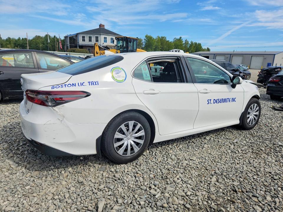 Photo 3 from auction – 2023 TOYOTA CAMRY with VIN 4T1C31AK9PU052364