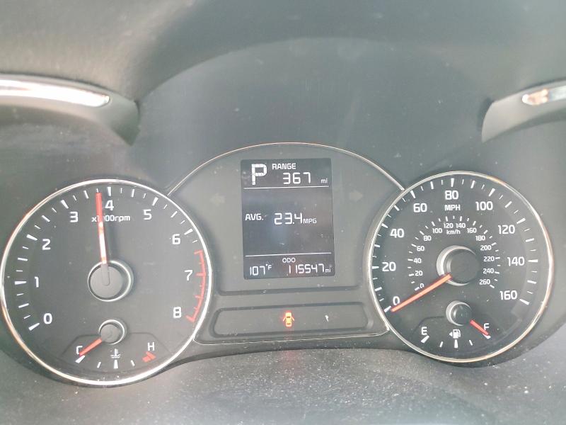 Photo 9 from auction – 2017 KIA FORTE5 with VIN KNAFK5A80H5667460