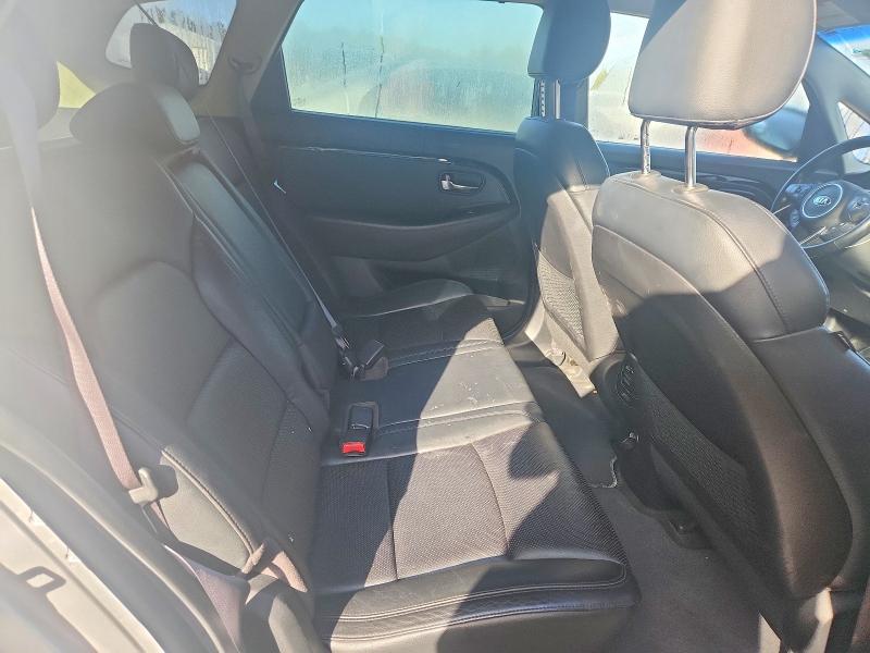 Zdjęcie 11 z aukcji – 2014 KIA RONDO z VIN KNAHU8A3XE7016992