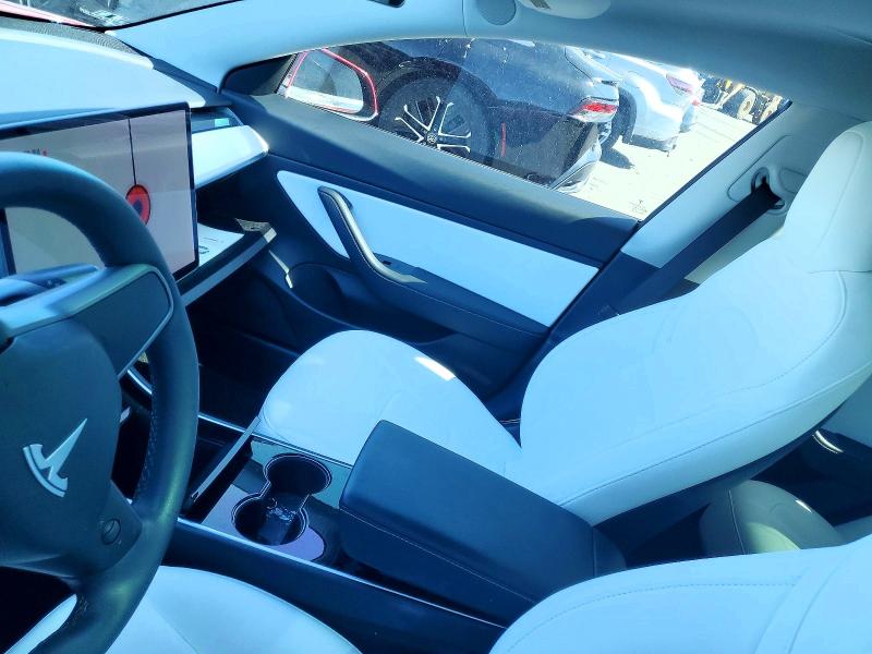 Снимка 9 от търг – 2020 TESLA MODEL 3 с VIN 5YJ3E1EA4LF806810