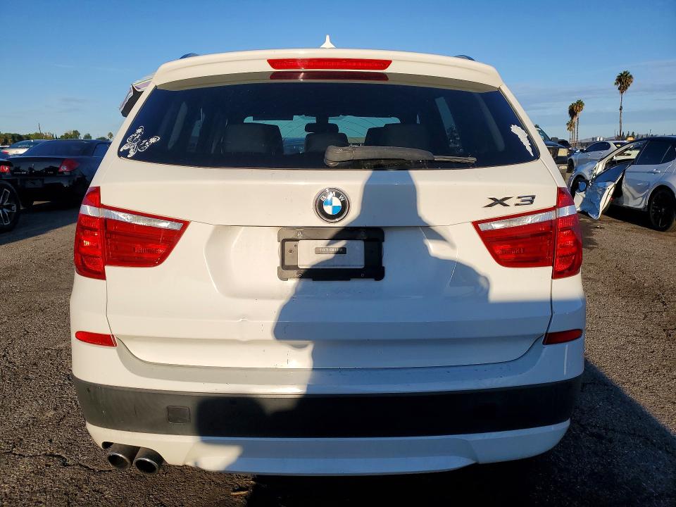 Foto 6 de la subasta – 2014 BMW X3 con VIN 5UXWX9C50E0D34653