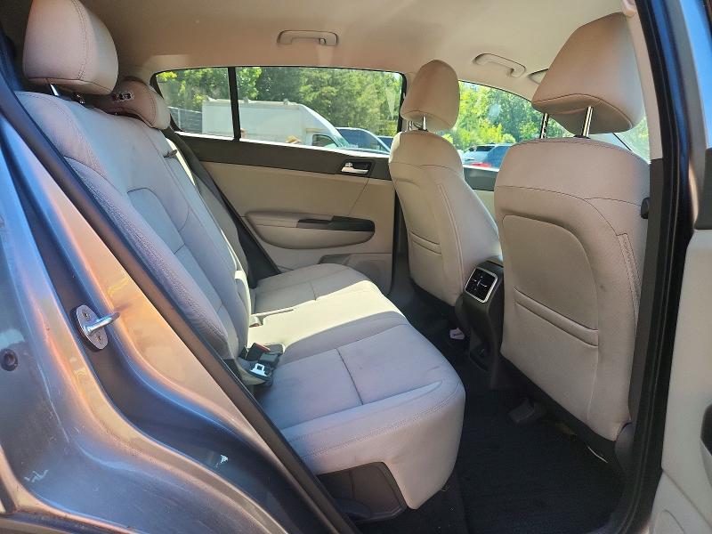 Photo 11 from auction – 2017 KIA SPORTAGE with VIN KNDPMCAC8H7139230