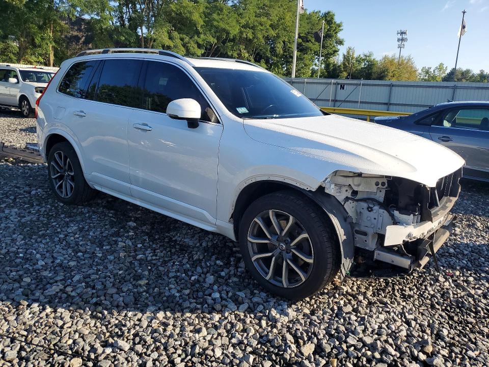 Photo 4 from auction – 2016 VOLVO XC90 with VIN YV4A22PKXG1040895