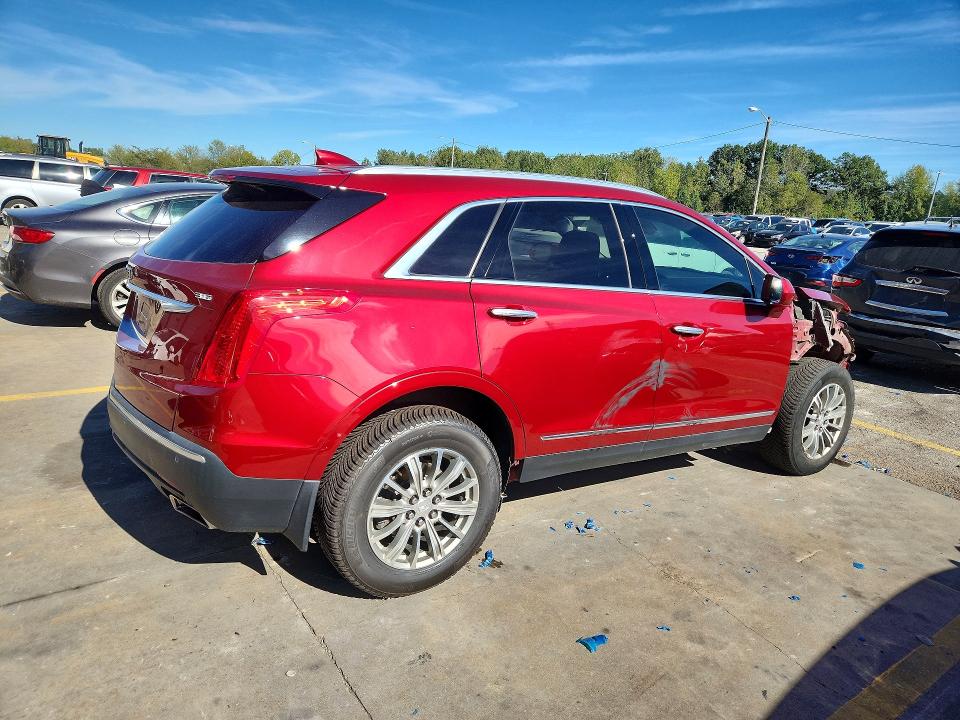 Снимка 3 от търг – 2019 CADILLAC XT5 с VIN 1GYKNCRSXKZ169175