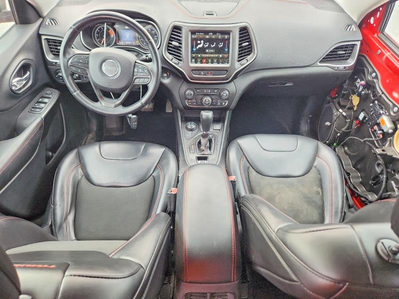 Снимка 8 от търг – 2019 JEEP CHEROKEE с VIN 1C4PJMBXXKD289767