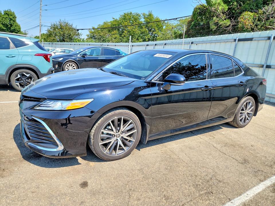 Photo 1 from auction – 2024 TOYOTA CAMRY with VIN 4T1F11AK2RU879614