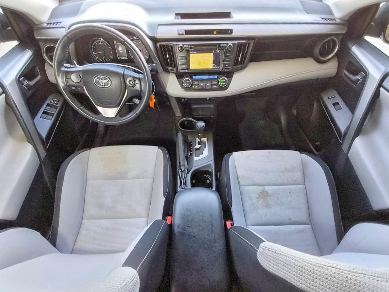 Photo 8 from auction – 2016 TOYOTA RAV4 with VIN 2T3RFREVXGW420689